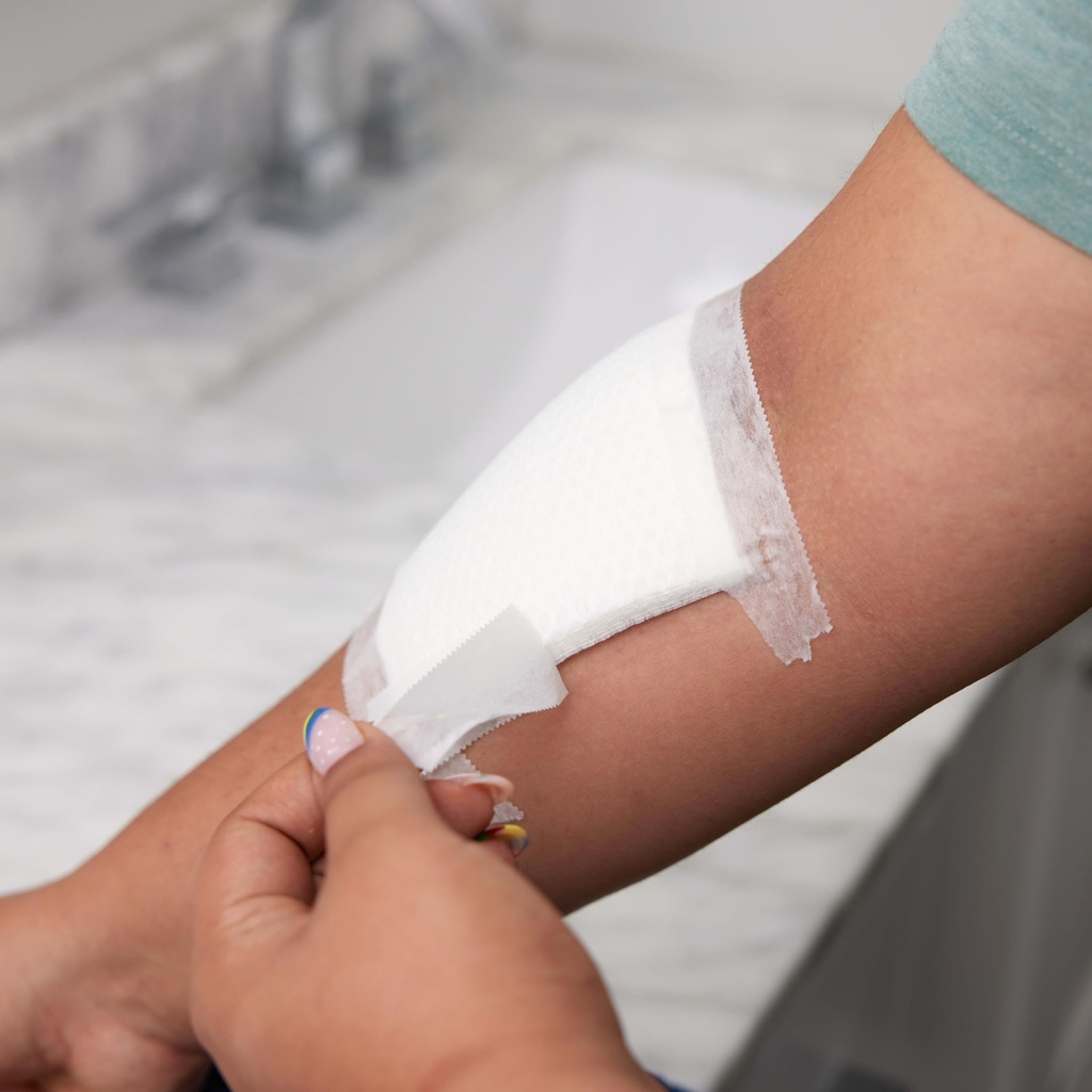 band-aid-brand-cushion-care-sterile-gauz-4.jpg