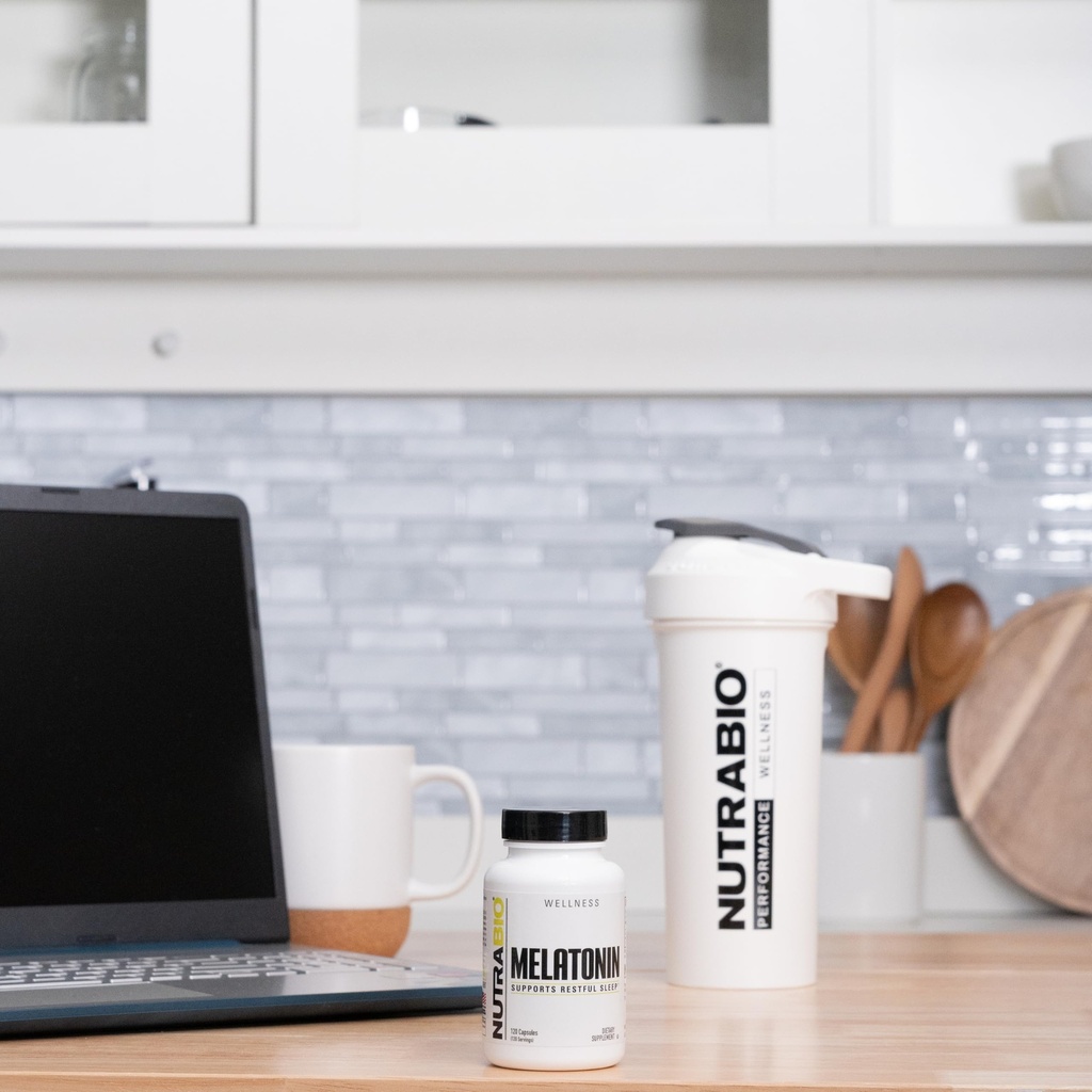 nutrabio-melatonin-sleep-aid-3mg-120-cap-4.jpg