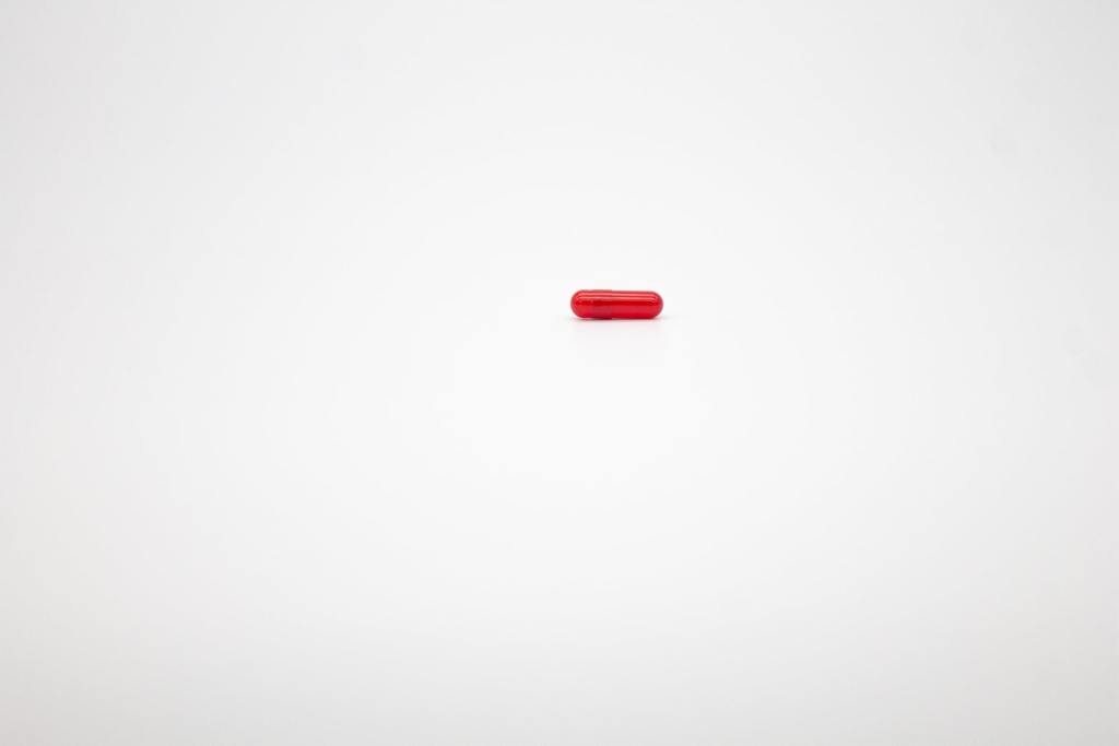 empty-gelatin-capsules-size-0-red-1000-c-4.jpg
