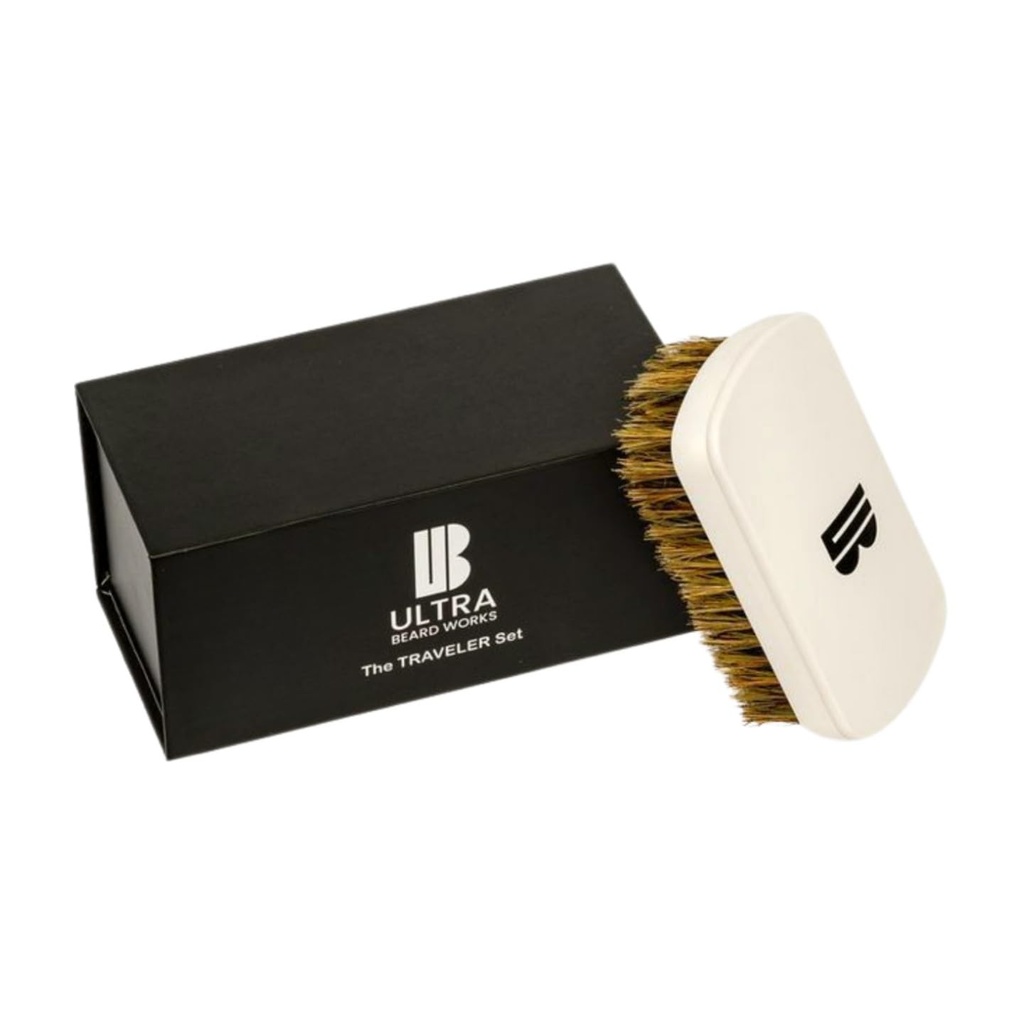 Magnetized High-end Beard Brush Set – The “Traveler” setleri demchable ayna ve boar bristle fırça içerir. "ULTIMATE BRUSH" üç set ve birden fazla renkte mevcuttur.