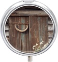 Round Metal Pill Box,Rustic Horseshoe Barn Wooden Printed Travel Pill Organizer Portable Pill Container Small Pill Box for Purse and Pocket for Storring Vitamins, Medicines and Συμπληρώματα