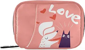 Dog and Cat in Love Pill Box 7 Day Pill Case Travel Pill Organizer Bag with Surface Portable Weekly Case Compact Boyut for Vitamin Supplement Sahibi