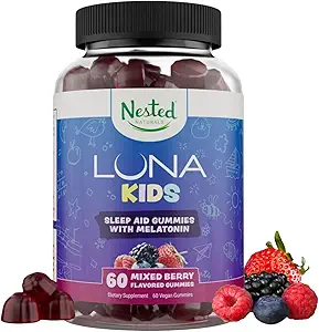 Nested Naturals Luna Kids Sleep Gummies - Non-Habit Making Kids Melatonin Gummy with Valerian Root, Chamomile, ve Lemon Balm - Çocuk Melatonin Sleep Aid - Karma Berry, 60 Vegan Gummies