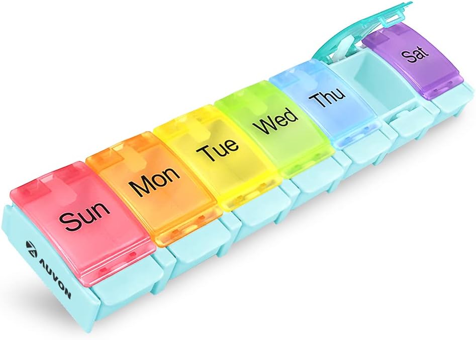 AUVON Weekly Pill Organizer Arthritis Friendly, BPA Δωρεάν Ταξίδι 7 Day Pill Box περίπτωση με την άνοιξη Open Design και μεγάλο διαμέρισμα για να κρατήσει βιταμίνες, Cod Liver Oil, συμπληρώματα και φαρμακευτική αγωγή