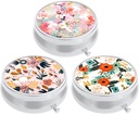 3 Pack Pill Box, Purse & Pocket için Küçük Pill Vakası, Cute Travel Medicine Organizer, Portatif Tıp Konteyneri Vitaminleri, İlaçları, Fish Oil & Supplement, Pink White Çiçek